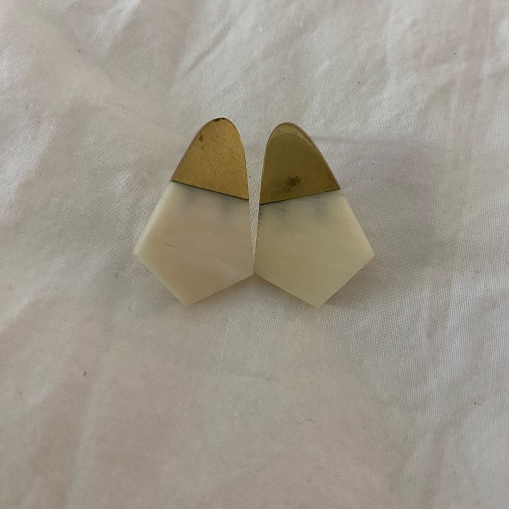 Stone Brass Studs